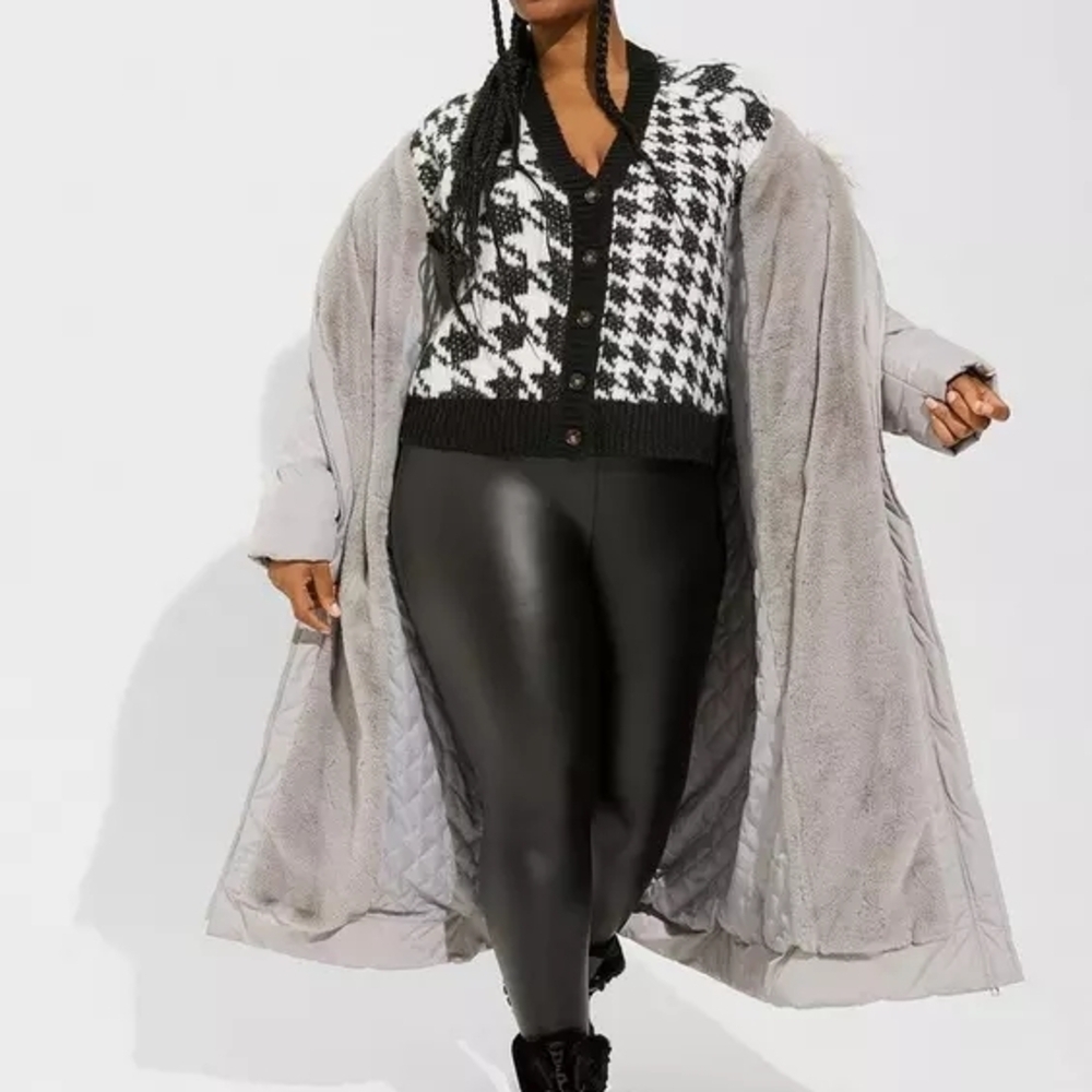 Torrid Black White Houndstooth Cardigan Sz 3 NWOT image 2